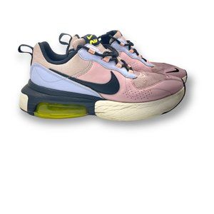 Nike Women’s Air Max Verona Sneakers Plum Chalk Black White CI9842-500 Size 9